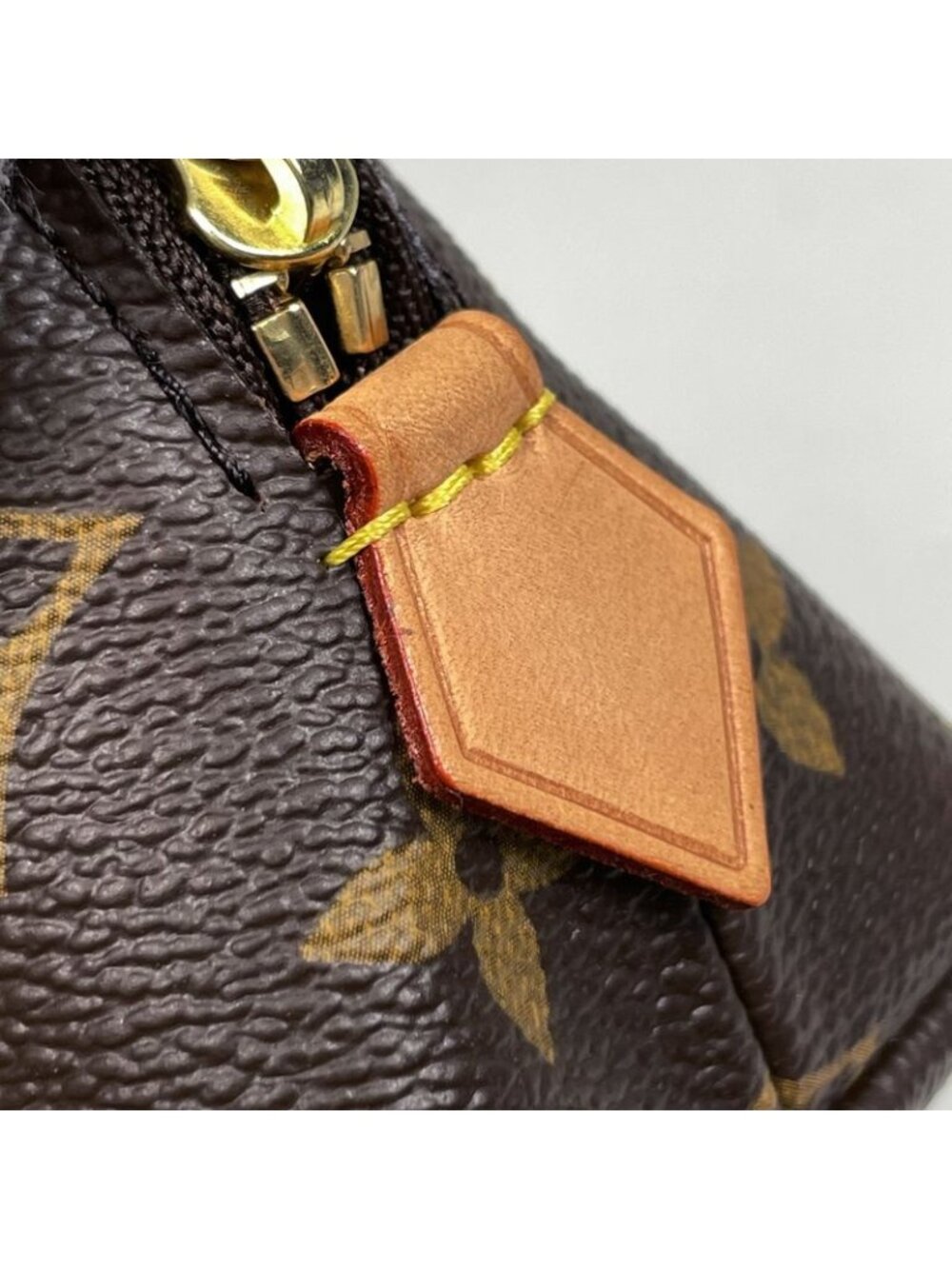 Louis Vuitton Pochette Cosmetic Makeup Pouch Monogram Brown - Picture 4 of 6